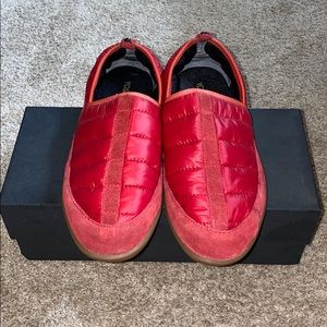 Yosi Samira Red Flats